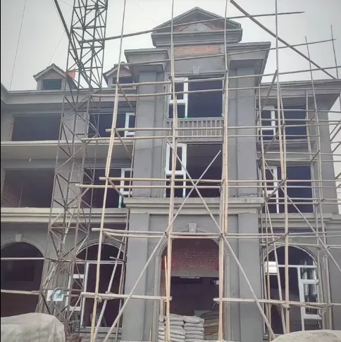 自建房多层工地施工 门窗门洞协调预埋